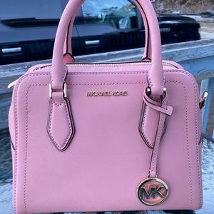 🎄⭐️Michael Kors Ayden Medium Dome Satchel in Primrose Pink⭐️🎄